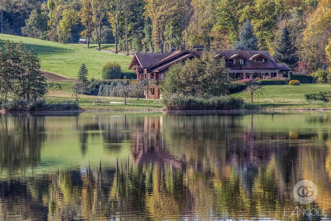 Готель L'Ancolie "Chalet Du Lac" Крюзей Екстер'єр фото